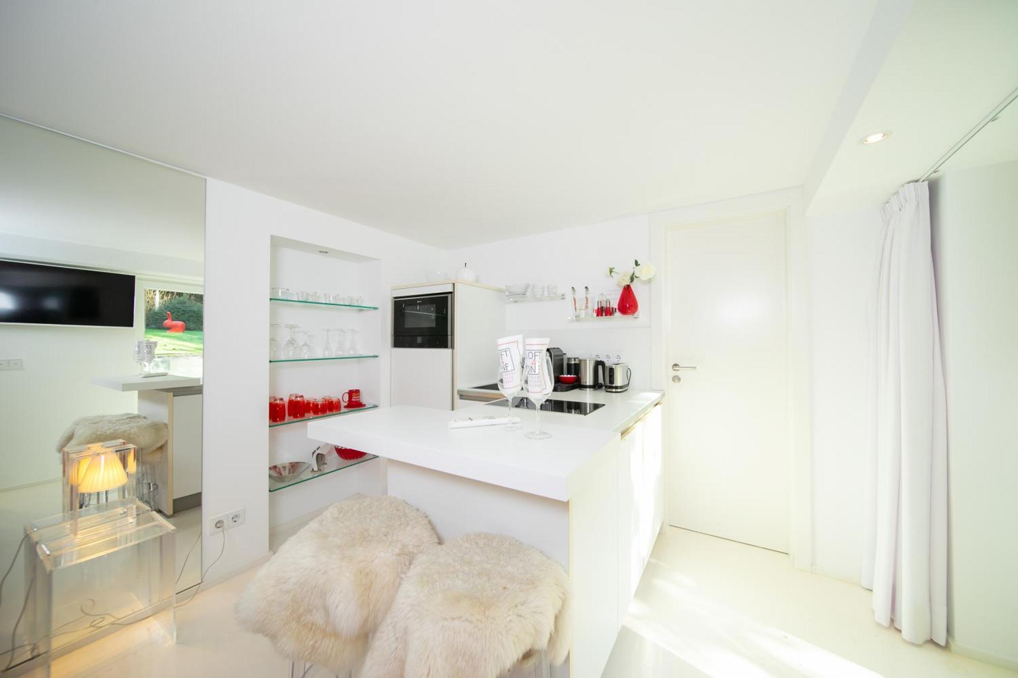 ניאוס Loft4You - Hideaway - By Favorite Stays מראה חיצוני תמונה