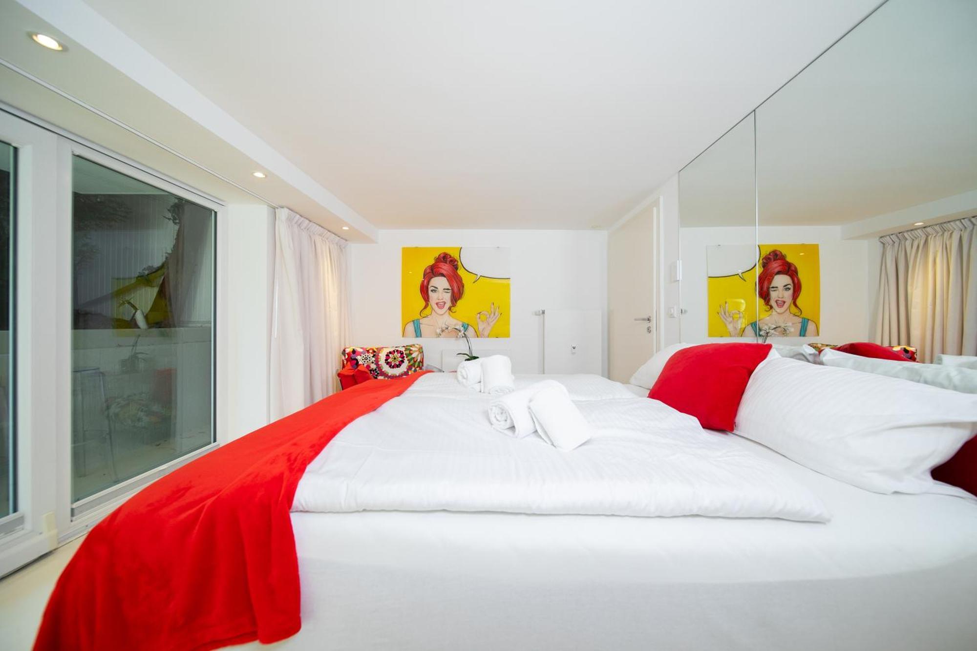 ניאוס Loft4You - Hideaway - By Favorite Stays מראה חיצוני תמונה