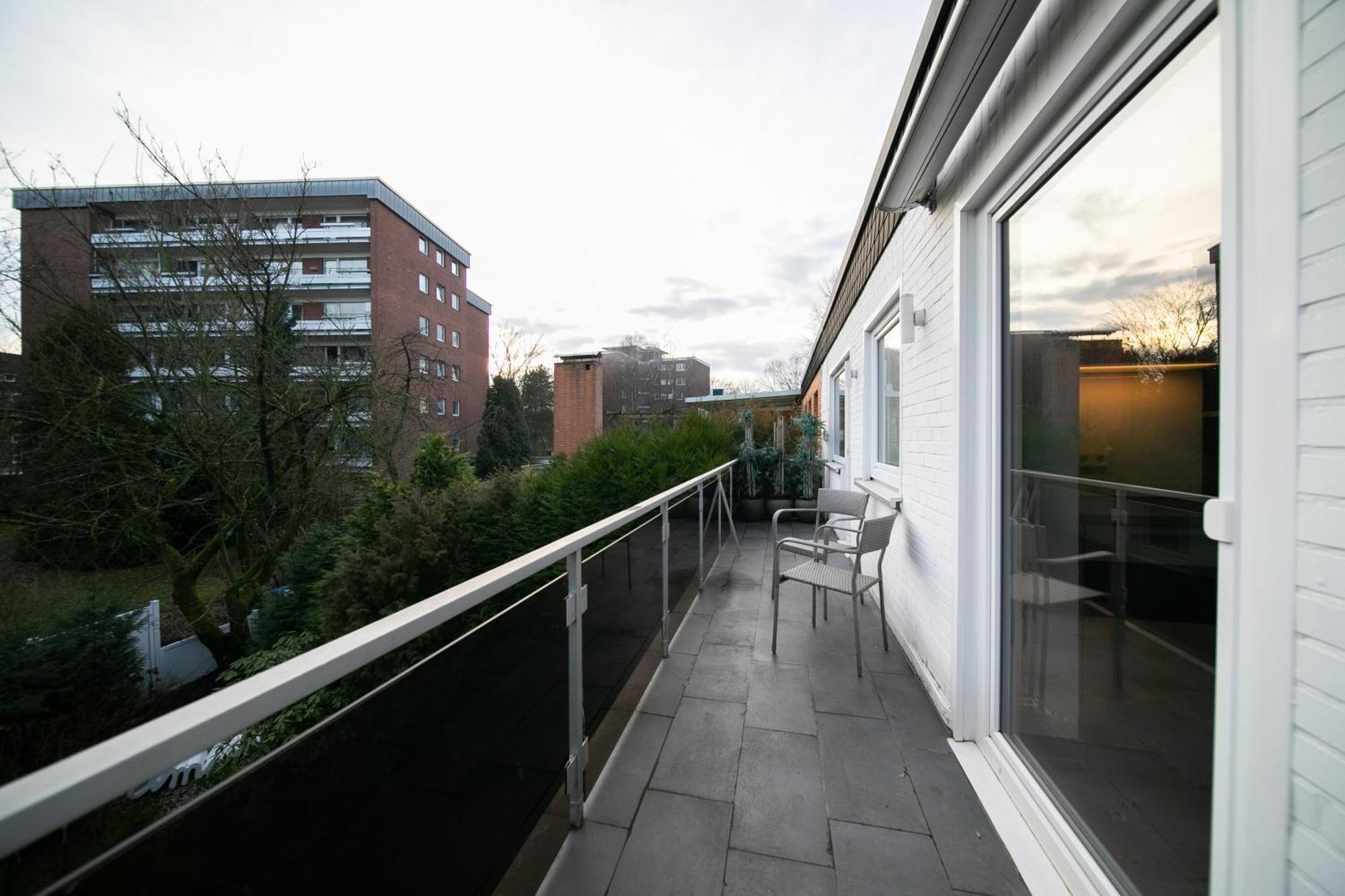 ניאוס Loft4You - Hideaway - By Favorite Stays מראה חיצוני תמונה