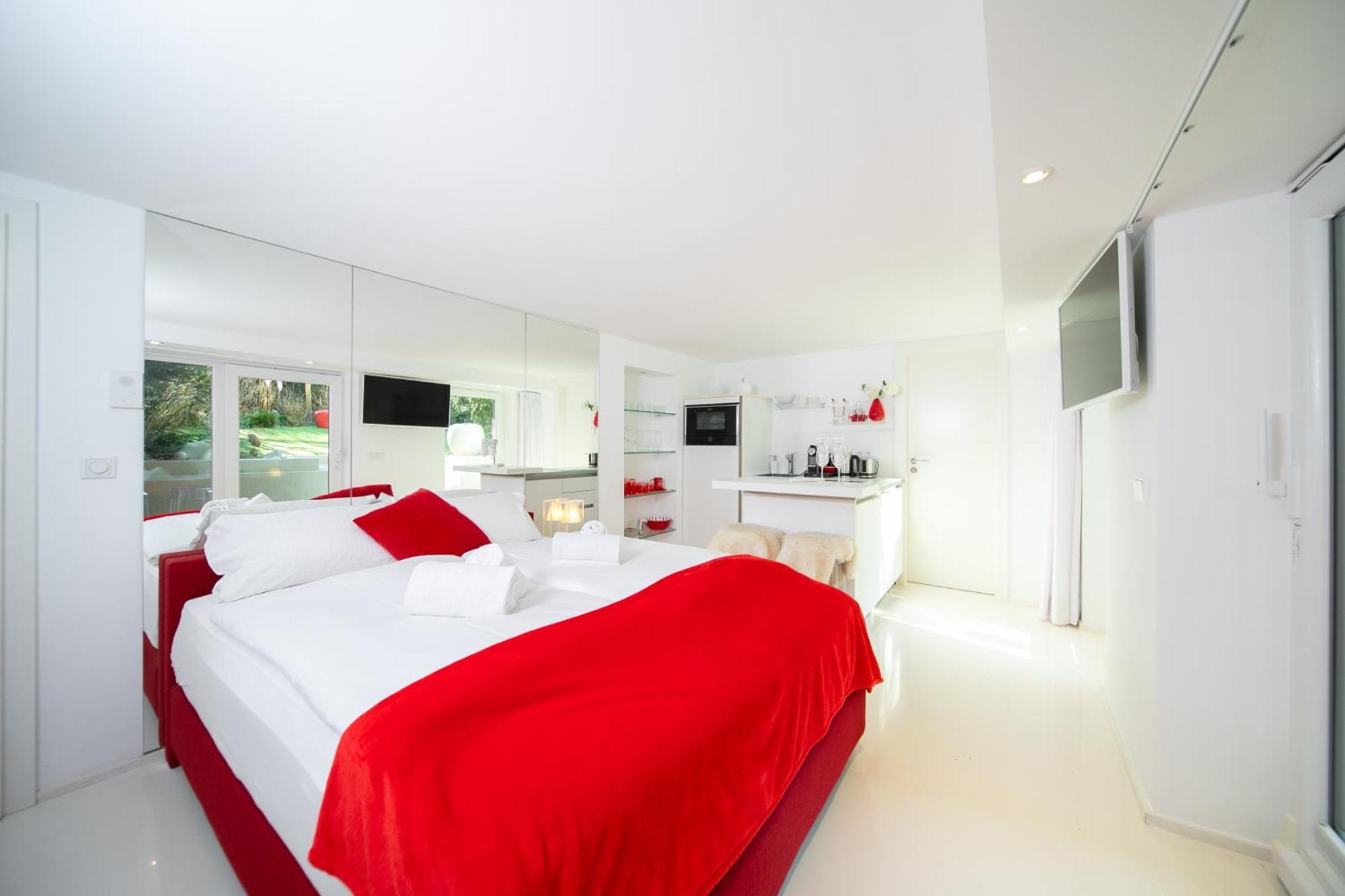 ניאוס Loft4You - Hideaway - By Favorite Stays מראה חיצוני תמונה