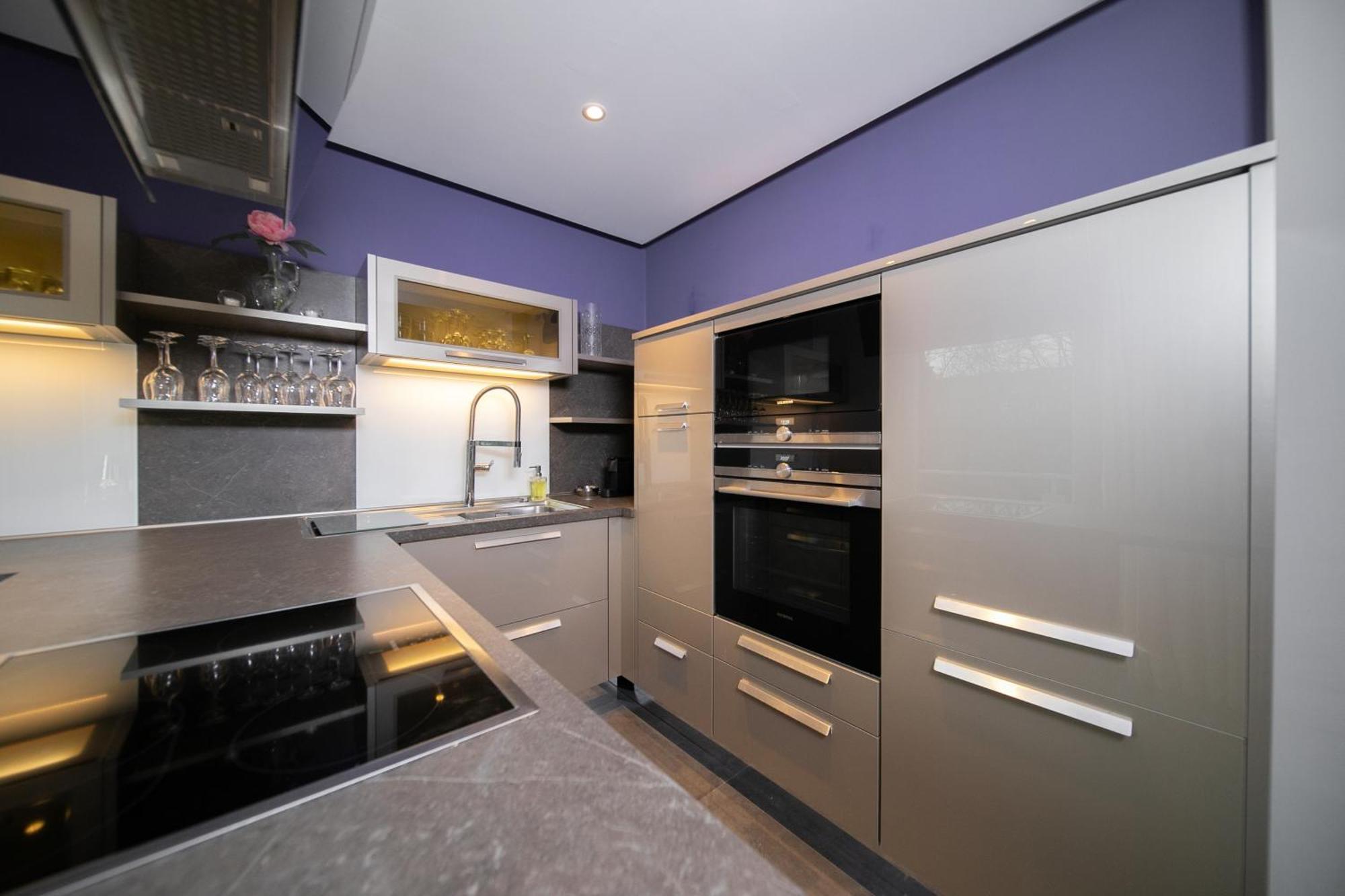 ניאוס Loft4You - Hideaway - By Favorite Stays מראה חיצוני תמונה