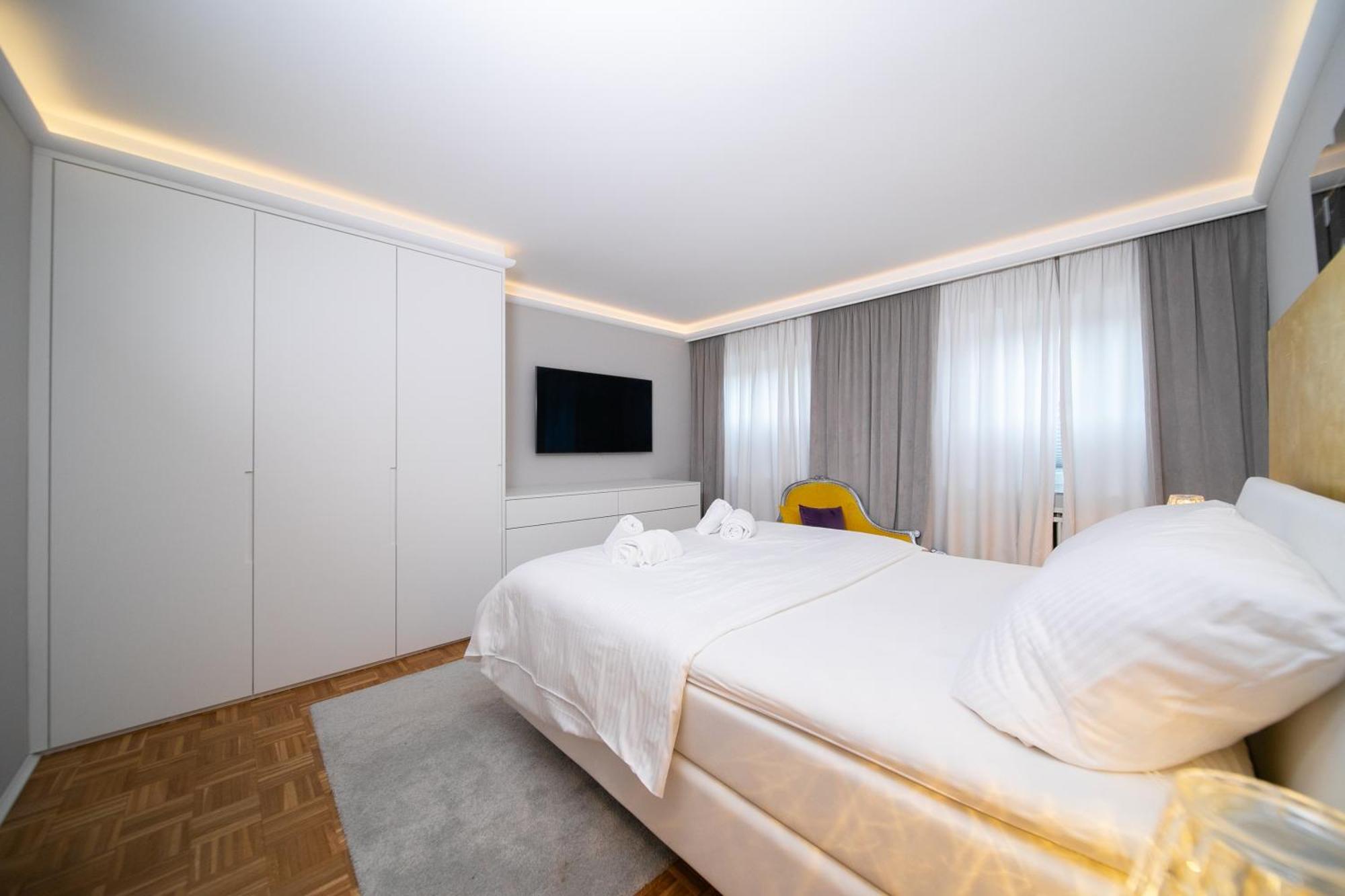 ניאוס Loft4You - Hideaway - By Favorite Stays מראה חיצוני תמונה